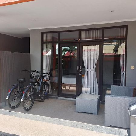 Tropica Gili Total Body Fit - Free Access Gym And Coworking Space Gili Trawangan Exterior foto
